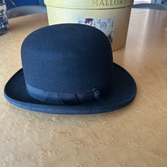 Vintage Mallory Bowler hat from the 1930’s size 7 - Picture 1 of 6